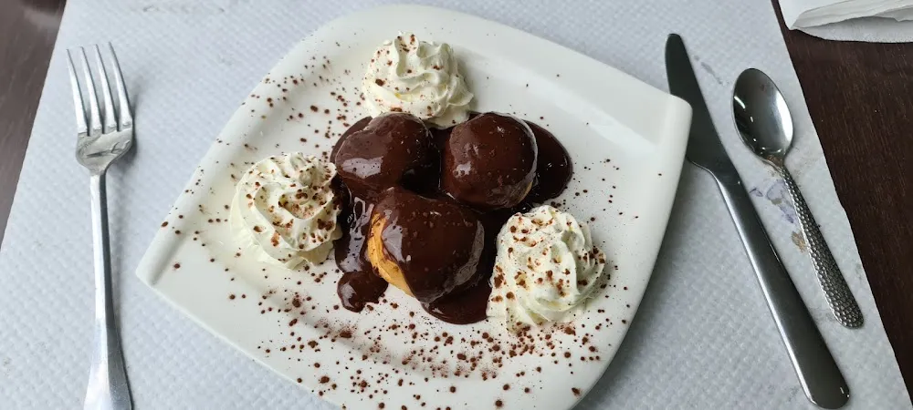 Profiteroles